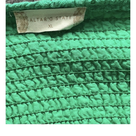 Altar'd State Green Camisole Top - Picture 3 of 3